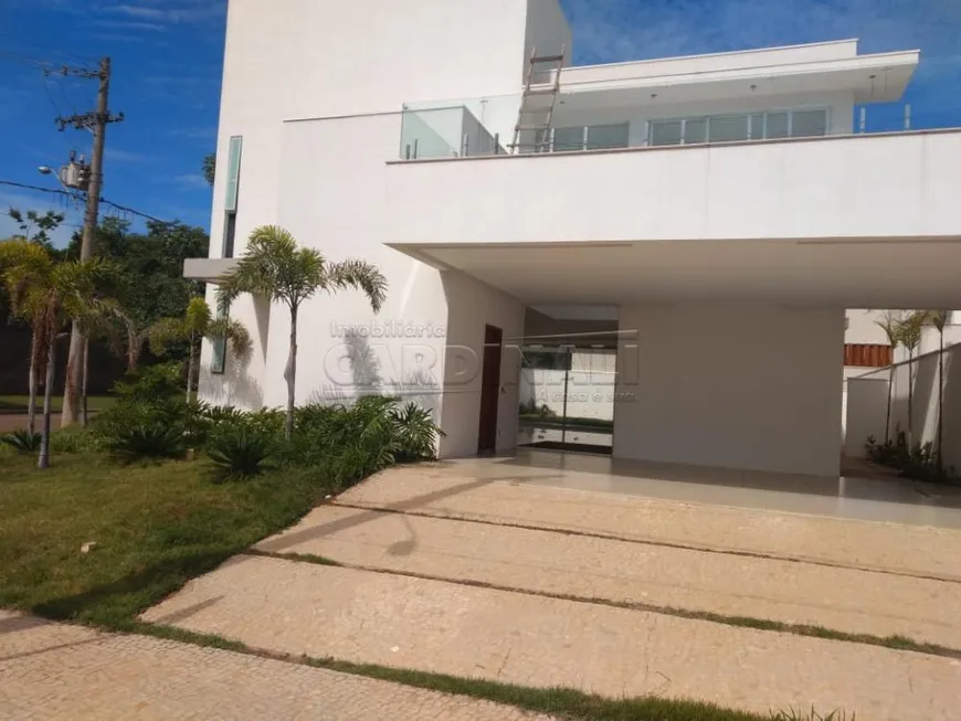 Foto 1 de Casa de Condomínio com 3 Quartos à venda, 365m² em Condominio Parque Residencial Damha III, São Carlos