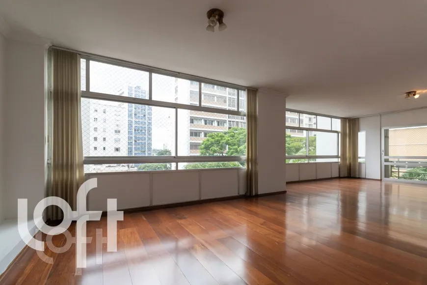 Foto 1 de Apartamento com 3 Quartos à venda, 210m² em Consolação, São Paulo