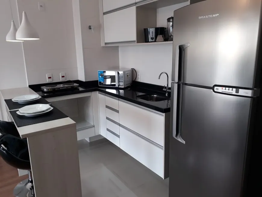 Foto 1 de Apartamento com 1 Quarto para alugar, 45m² em Santo Amaro, São Paulo