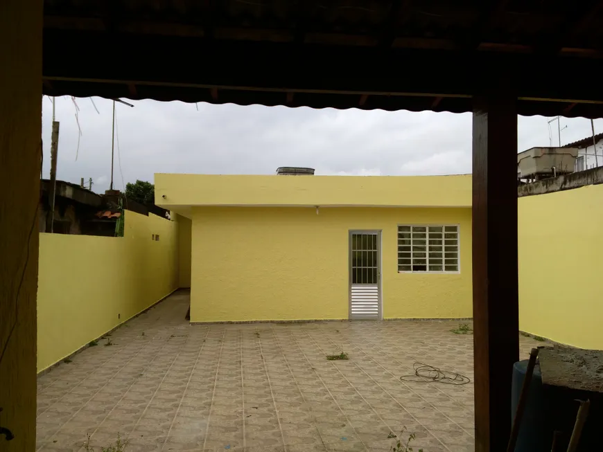 Foto 1 de Casa com 2 Quartos à venda, 120m² em Cidade Miguel Badra, Suzano