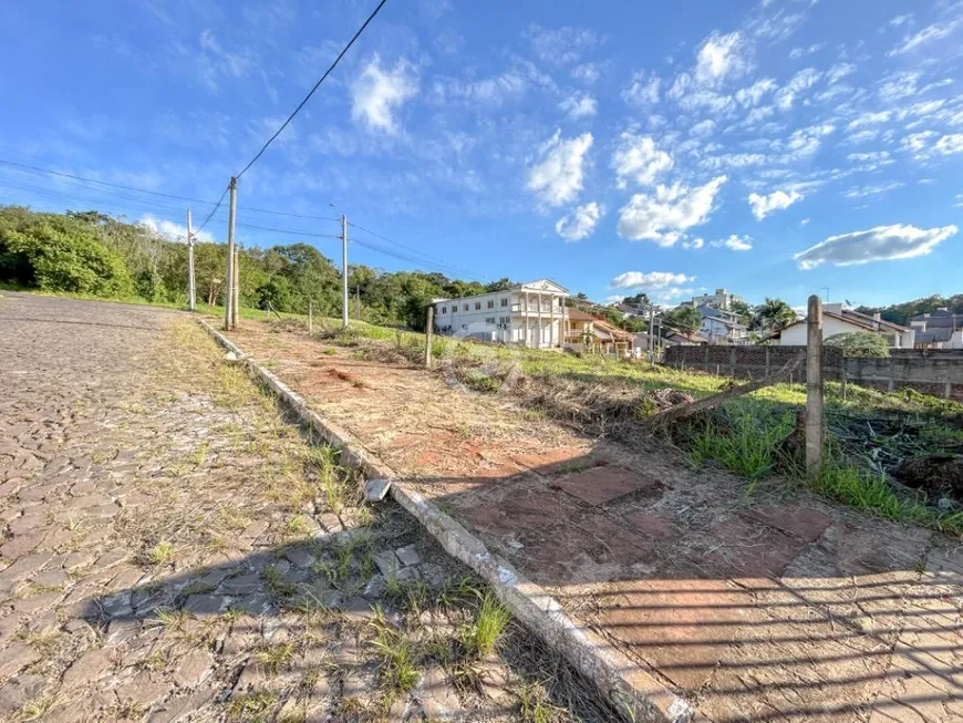 Foto 1 de Lote/Terreno à venda, 360m² em Uniao, Estância Velha