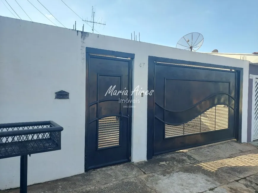 Foto 1 de Casa com 3 Quartos à venda, 80m² em Residencial Astolpho Luiz do Prado, São Carlos