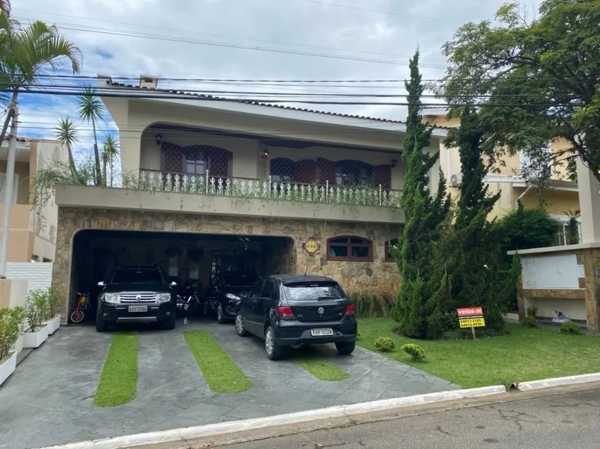Foto 1 de Casa de Condomínio com 3 Quartos para alugar, 380m² em Alphaville, Santana de Parnaíba