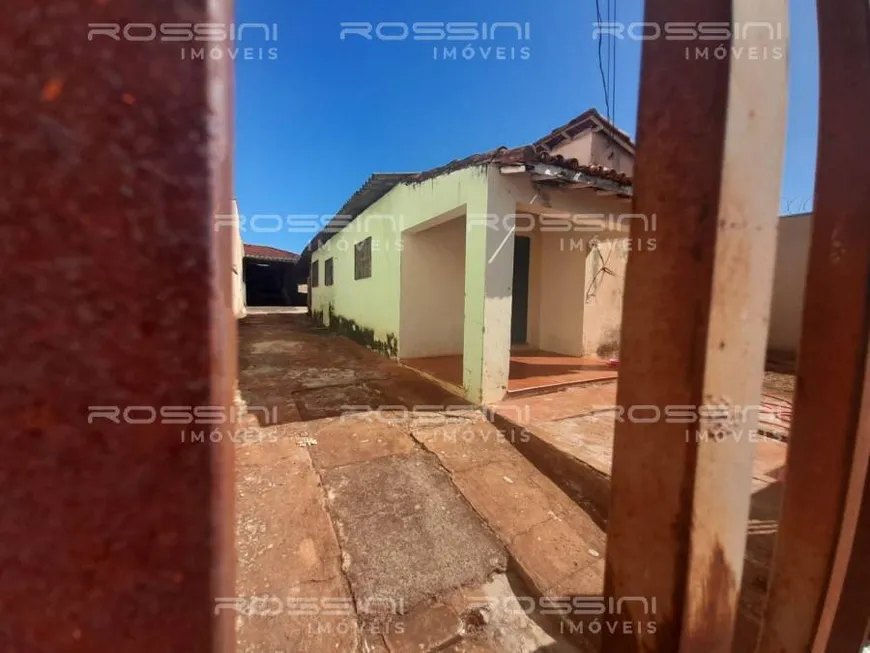 Foto 1 de Casa com 3 Quartos à venda, 103m² em Vila Tibério, Ribeirão Preto