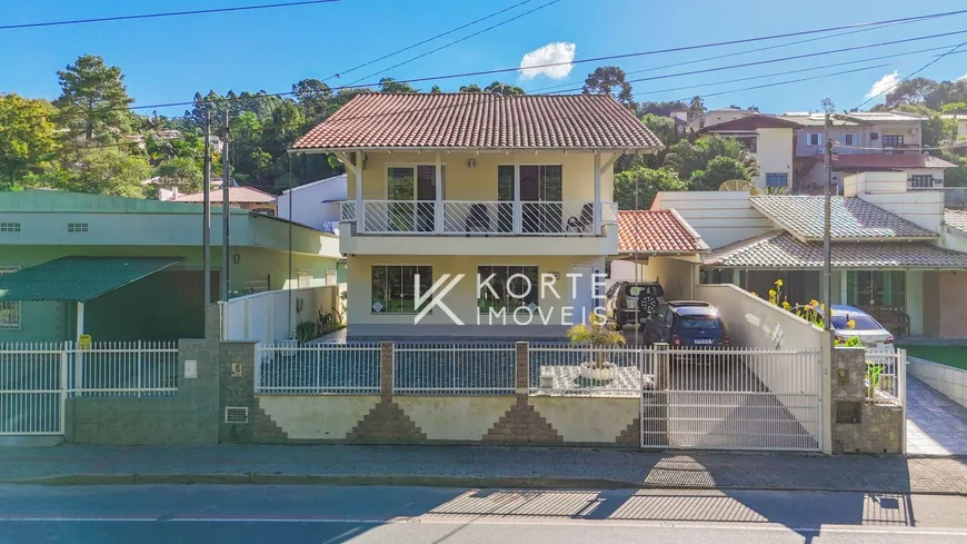 Foto 1 de Casa com 4 Quartos à venda, 203m² em Sumare, Rio do Sul