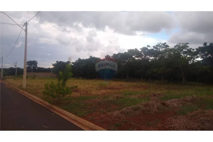 Foto 1 de Lote/Terreno à venda, 250m² em Centro, Jardinópolis