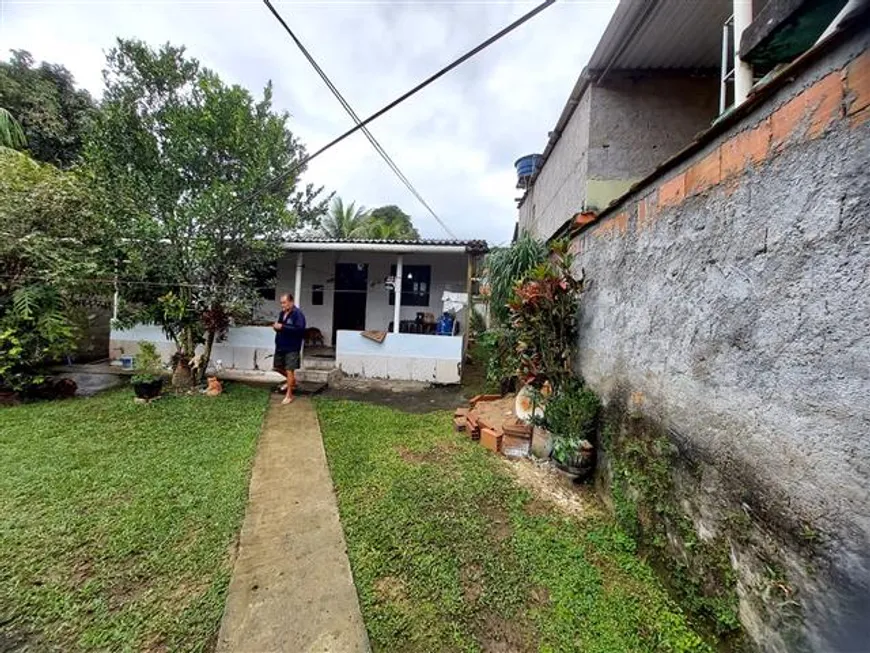 Foto 1 de Casa com 2 Quartos à venda, 69m² em Parada Modelo, Guapimirim