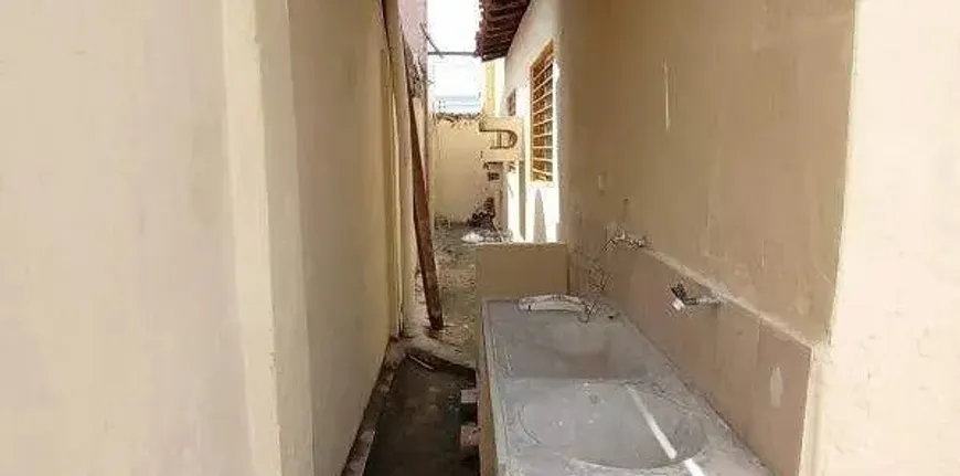 Foto 1 de Casa com 2 Quartos à venda, 125m² em Uruguai, Salvador