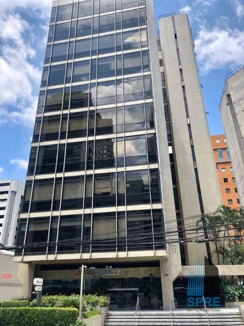 Foto 1 de Sala Comercial para alugar, 245m² em Vila Olímpia, São Paulo