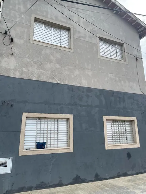 Foto 1 de Casa com 2 Quartos para alugar, 189m² em Vila Manfredi, Jundiaí