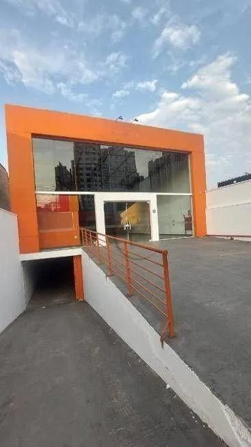 Foto 1 de Galpão/Depósito/Armazém para alugar, 900m² em Jardim, Santo André