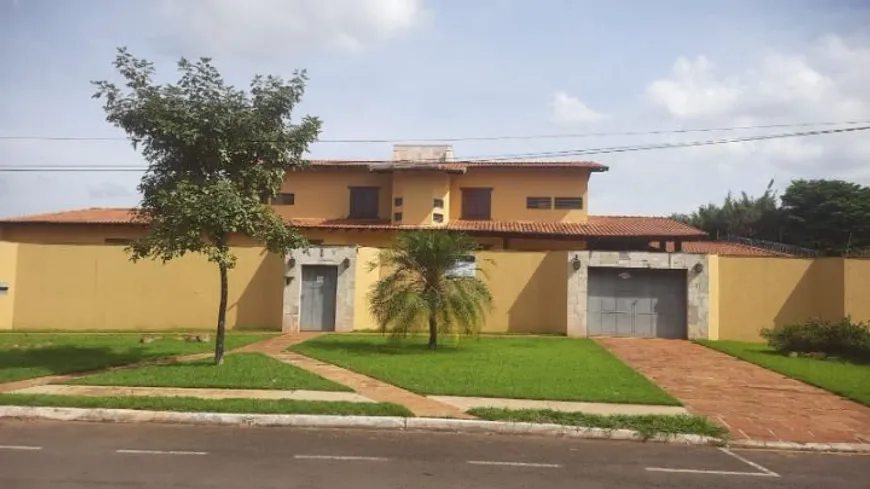 Foto 1 de Casa com 4 Quartos à venda, 547m² em Tucano, Londrina