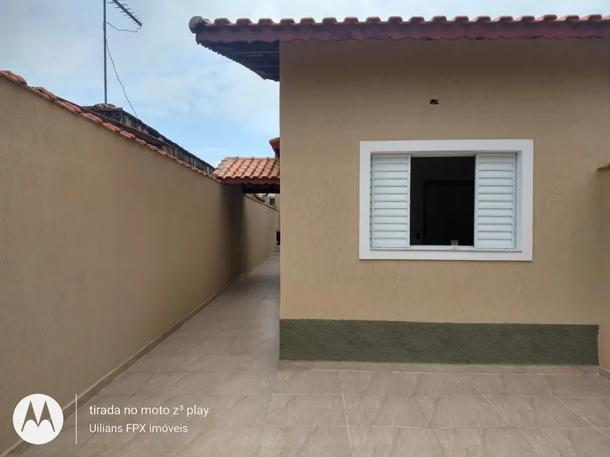 Foto 1 de Casa com 2 Quartos à venda, 69m² em Jardim Magalhães, Itanhaém