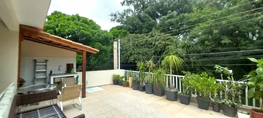 Foto 1 de Casa com 4 Quartos à venda, 188m² em Parque Continental, São Paulo