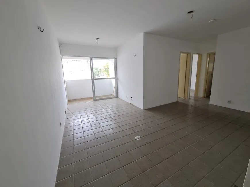 Foto 1 de Apartamento com 2 Quartos para alugar, 68m² em Imbiribeira, Recife