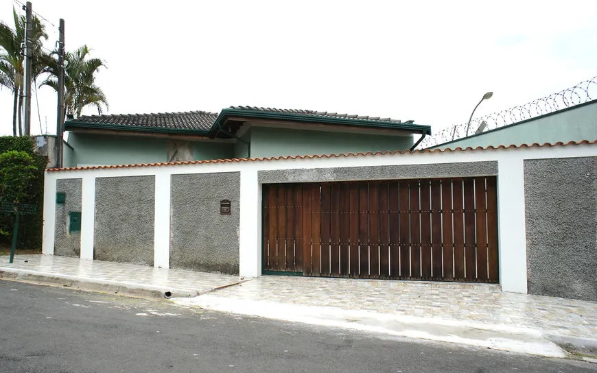 Foto 1 de Casa com 3 Quartos à venda, 180m² em Sousas, Campinas