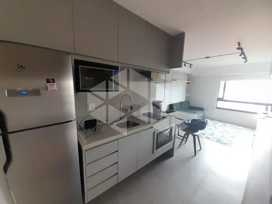 Foto 1 de Flat com 1 Quarto para alugar, 44m² em Petrópolis, Porto Alegre