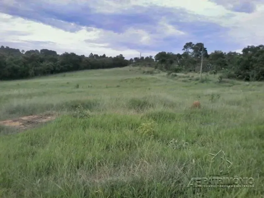 Foto 1 de Lote/Terreno à venda, 3226m² em Cajuru do Sul, Sorocaba