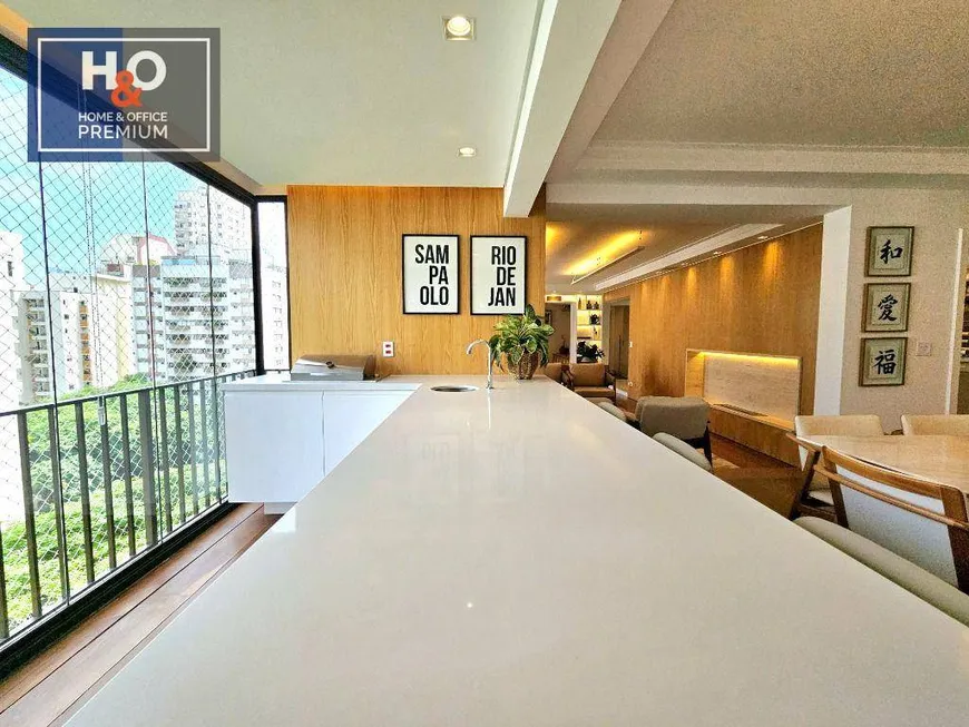 Foto 1 de Apartamento com 4 Quartos à venda, 202m² em Campo Belo, São Paulo