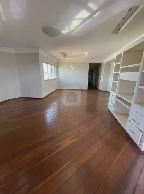 Foto 1 de Apartamento com 2 Quartos à venda, 276m² em Centro, Araguari