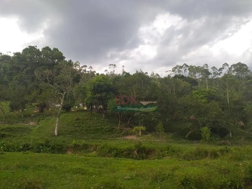 Foto 1 de Fazenda/Sítio à venda, 701800m² em Chácara Ipês , Caçapava