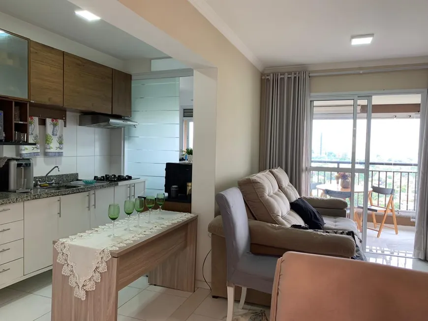 Foto 1 de Apartamento com 3 Quartos à venda, 76m² em Jardim Tupanci, Barueri