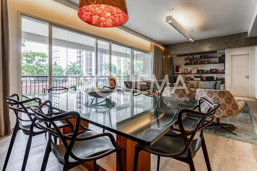 Foto 1 de Apartamento com 2 Quartos à venda, 170m² em Itaim Bibi, São Paulo