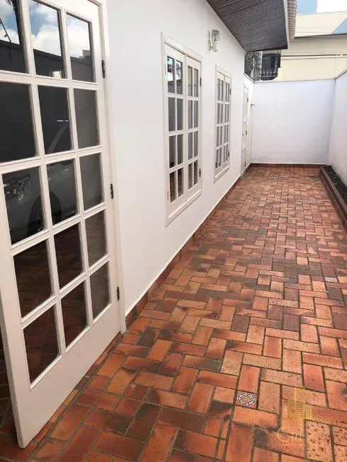 Foto 1 de Casa com 4 Quartos à venda, 240m² em Jardim das Nações, Taubaté