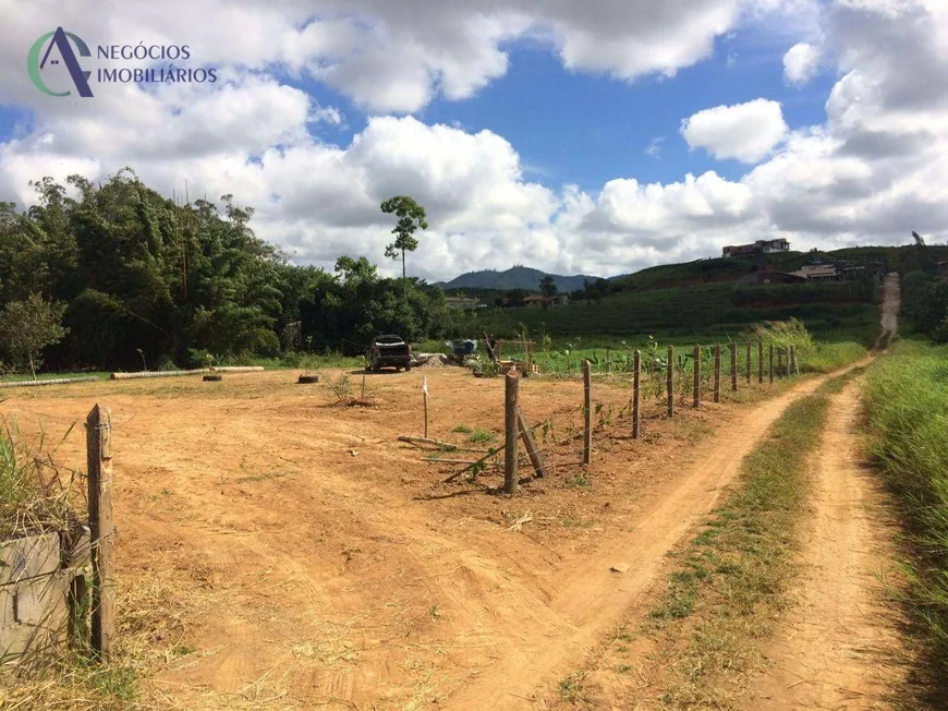 Foto 1 de Lote/Terreno à venda, 1000m² em Pinheirinho, Taubaté