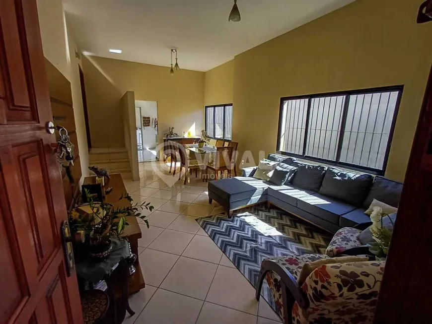 Foto 1 de Casa com 3 Quartos à venda, 200m² em Jardim Delforno, Itatiba