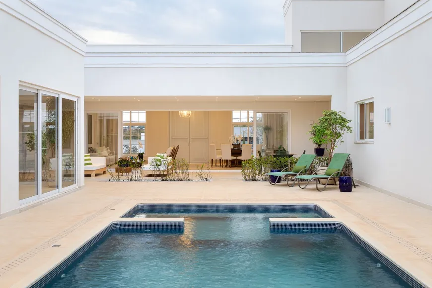 Foto 1 de Casa de Condomínio com 4 Quartos à venda, 520m² em LAGO SUL, Bauru
