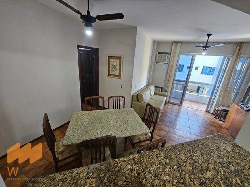 Foto 1 de Apartamento com 3 Quartos à venda, 133m² em Algodoal, Cabo Frio