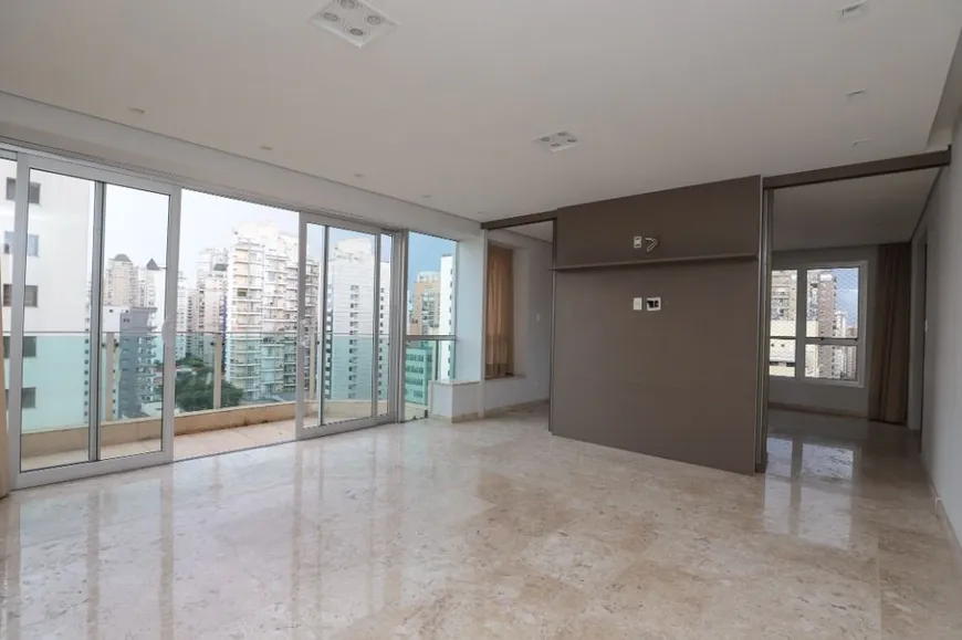 Foto 1 de Apartamento com 4 Quartos à venda, 248m² em Vila Nova Conceição, São Paulo