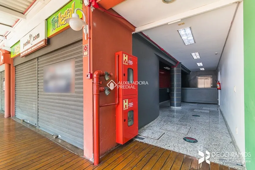 Foto 1 de Ponto Comercial com 1 Quarto para alugar, 500m² em Cristal, Porto Alegre