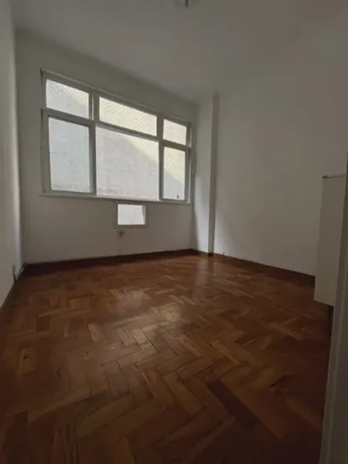 Foto 1 de Apartamento com 2 Quartos para alugar, 72m² em Maracanã, Rio de Janeiro