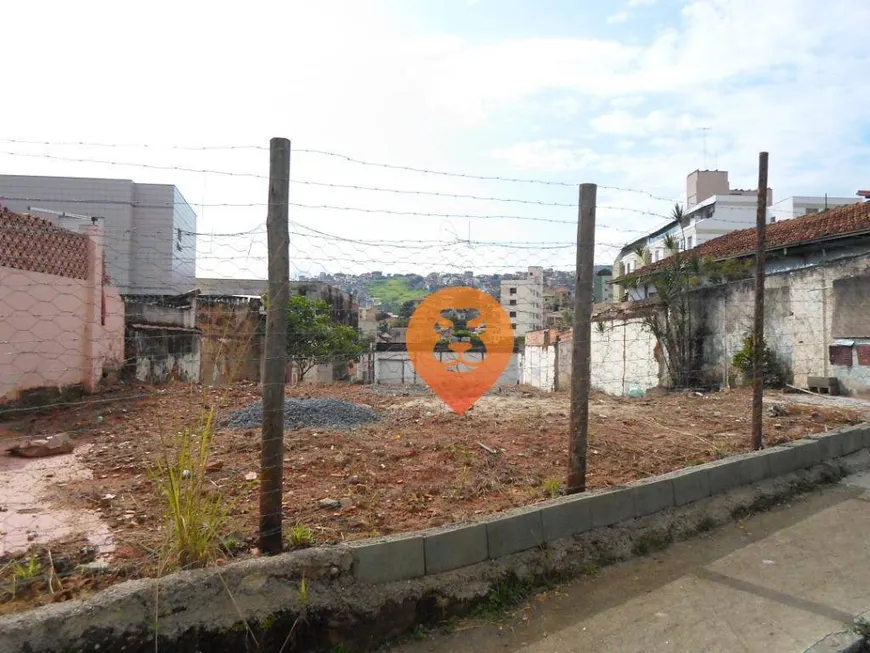 Foto 1 de Lote/Terreno à venda, 582m² em Santa Efigênia, Belo Horizonte