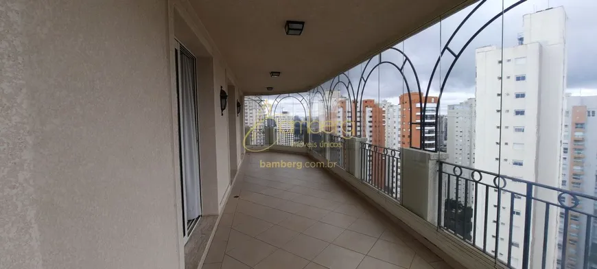 Foto 1 de Apartamento com 4 Quartos à venda, 260m² em Panamby, São Paulo