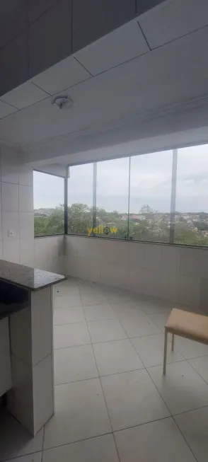 Foto 1 de Casa com 3 Quartos para venda ou aluguel, 190m² em Vila Pilar, Arujá