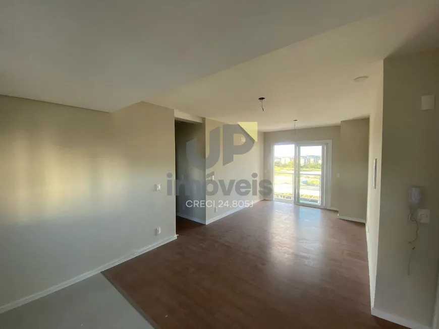 Foto 1 de Apartamento com 3 Quartos à venda, 79m² em Três Vendas, Pelotas