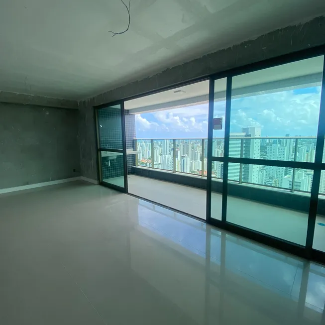 Foto 1 de Apartamento com 4 Quartos à venda, 123m² em Torre, Recife