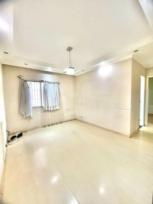 Foto 1 de Apartamento com 2 Quartos à venda, 82m² em Vila Camargos, Guarulhos