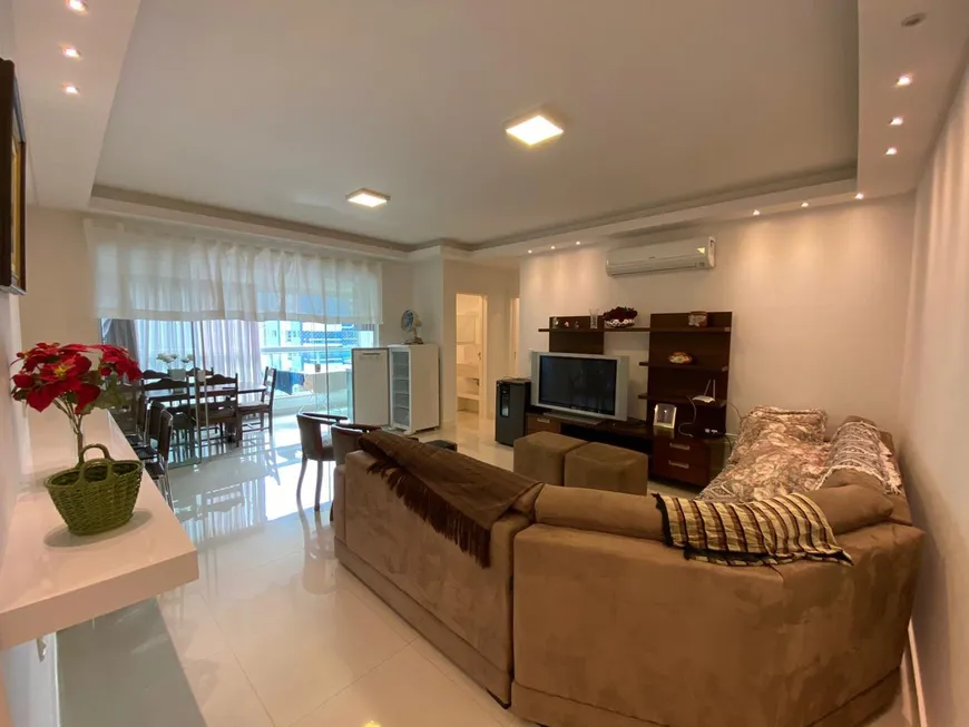 Foto 1 de Apartamento com 3 Quartos à venda, 115m² em Meia Praia, Itapema