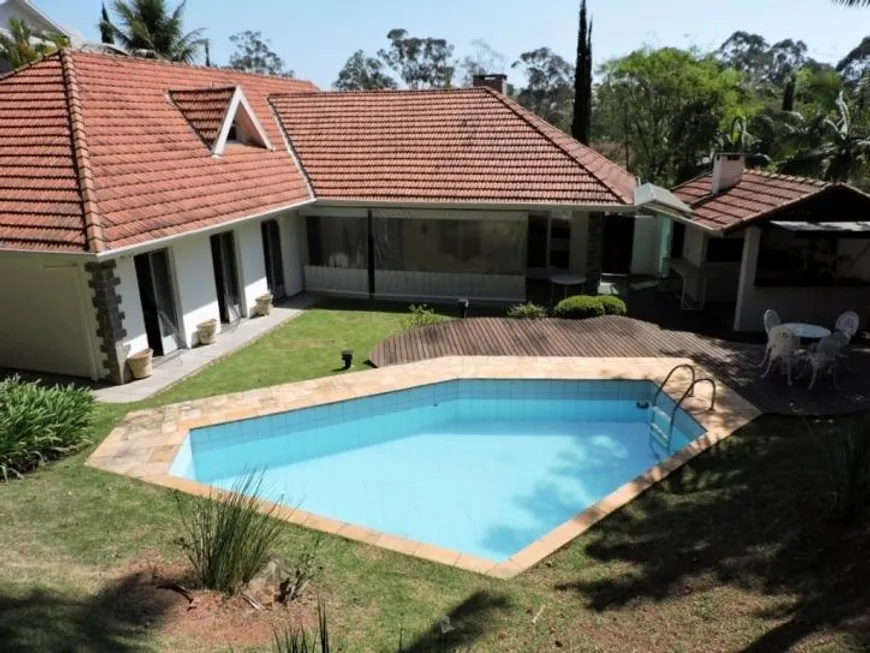 Foto 1 de Casa de Condomínio com 3 Quartos à venda, 400m² em Granja Viana, Carapicuíba