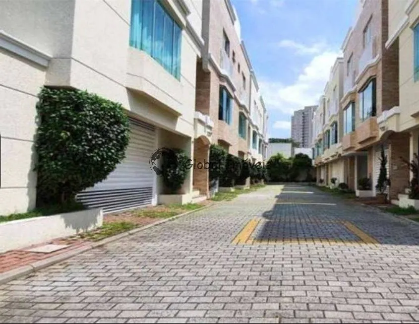 Foto 1 de Casa de Condomínio com 3 Quartos para alugar, 203m² em Vila Mariana, São Paulo