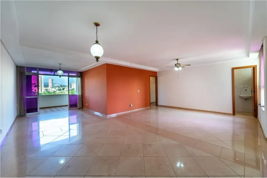 Foto 1 de Apartamento com 3 Quartos à venda, 174m² em Centro, Jundiaí