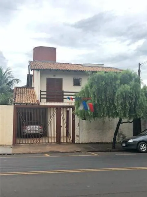 Foto 1 de Casa com 3 Quartos à venda, 180m² em Jardim Congonhas, São José do Rio Preto