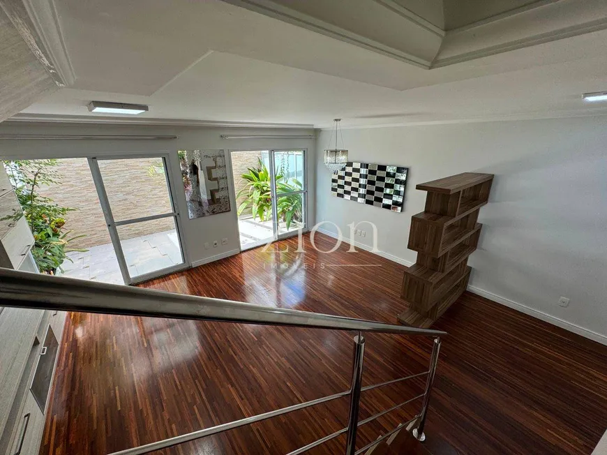 Foto 1 de Casa de Condomínio com 3 Quartos à venda, 110m² em Vila Sofia, São Paulo