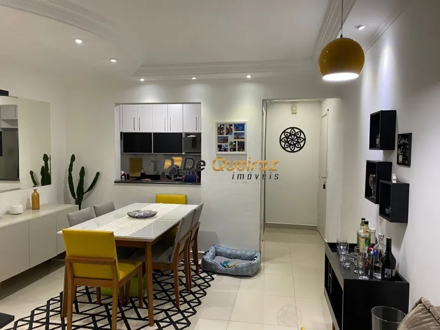 Foto 1 de Apartamento com 3 Quartos à venda, 70m² em Vila Firmiano Pinto, São Paulo