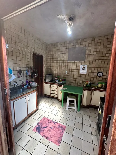 Foto 1 de Apartamento com 4 Quartos à venda, 200m² em São Francisco, São Luís