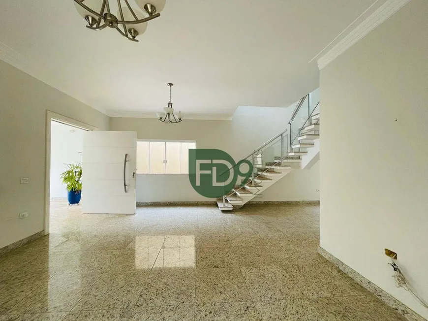 Foto 1 de Casa com 3 Quartos à venda, 258m² em Centro, Santa Bárbara D'Oeste